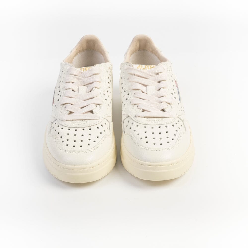 AUTRY - AULW FA04 - Sneakers MEDALIST - Crema Scarpe Donna AUTRY - Collezione donna