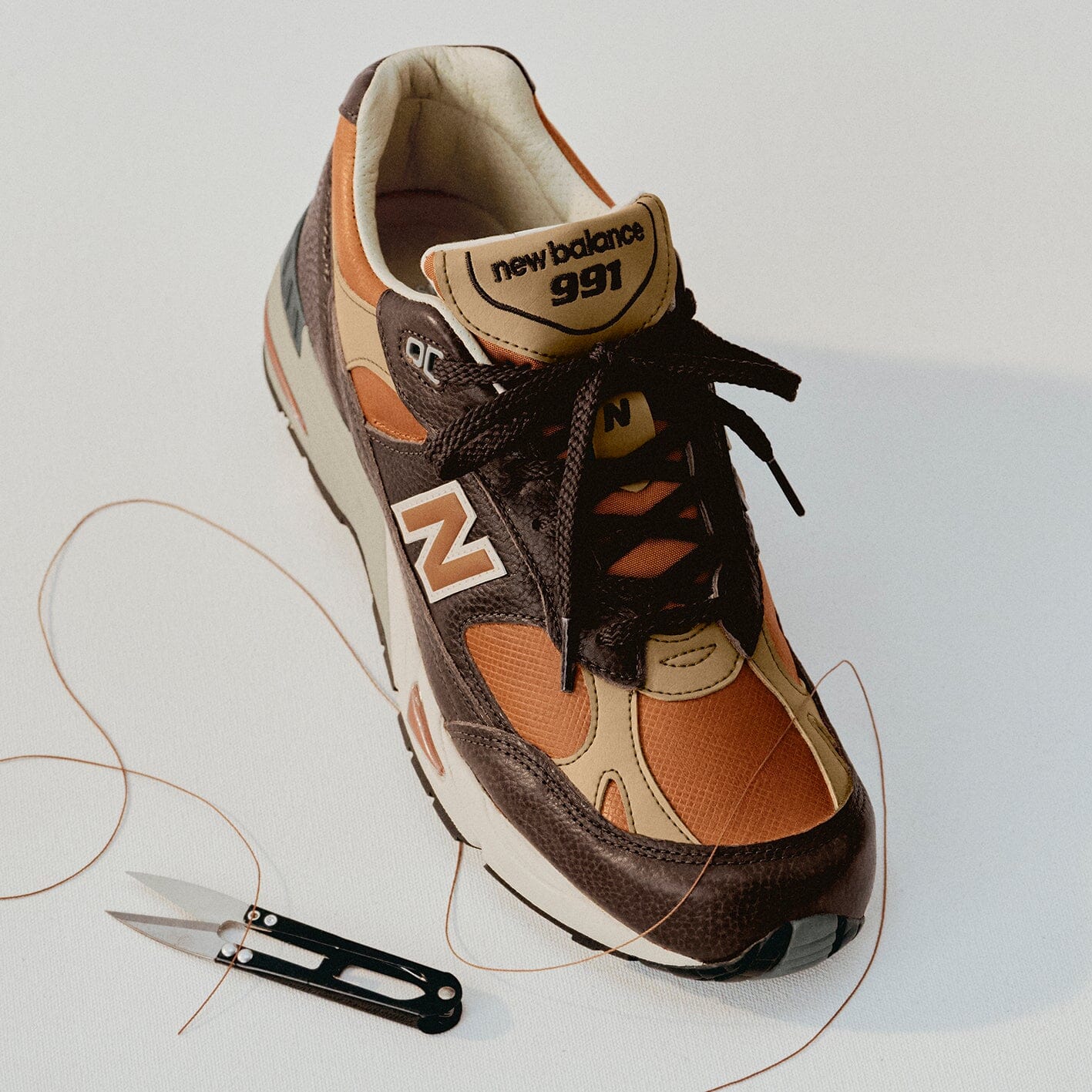NEW BALANCE - Sneakers - U991LB1 - Pelle Brown Scarpe Uomo NEW BALANCE - Collezione Uomo