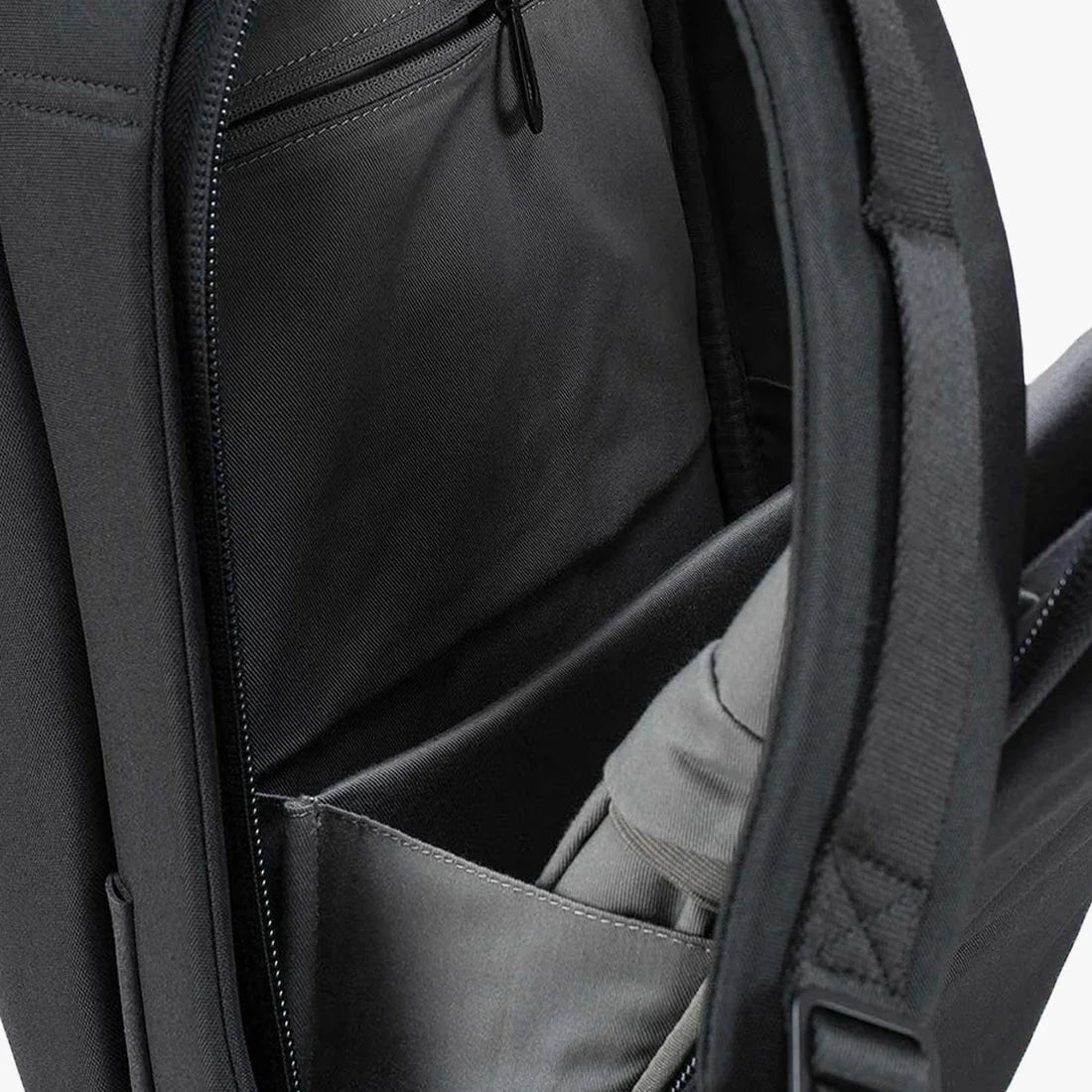 COTE & CIEL - 27710 - Isar Backpack - Medium - Yarn Black Borselli e borse uomo Côte&Ciel
