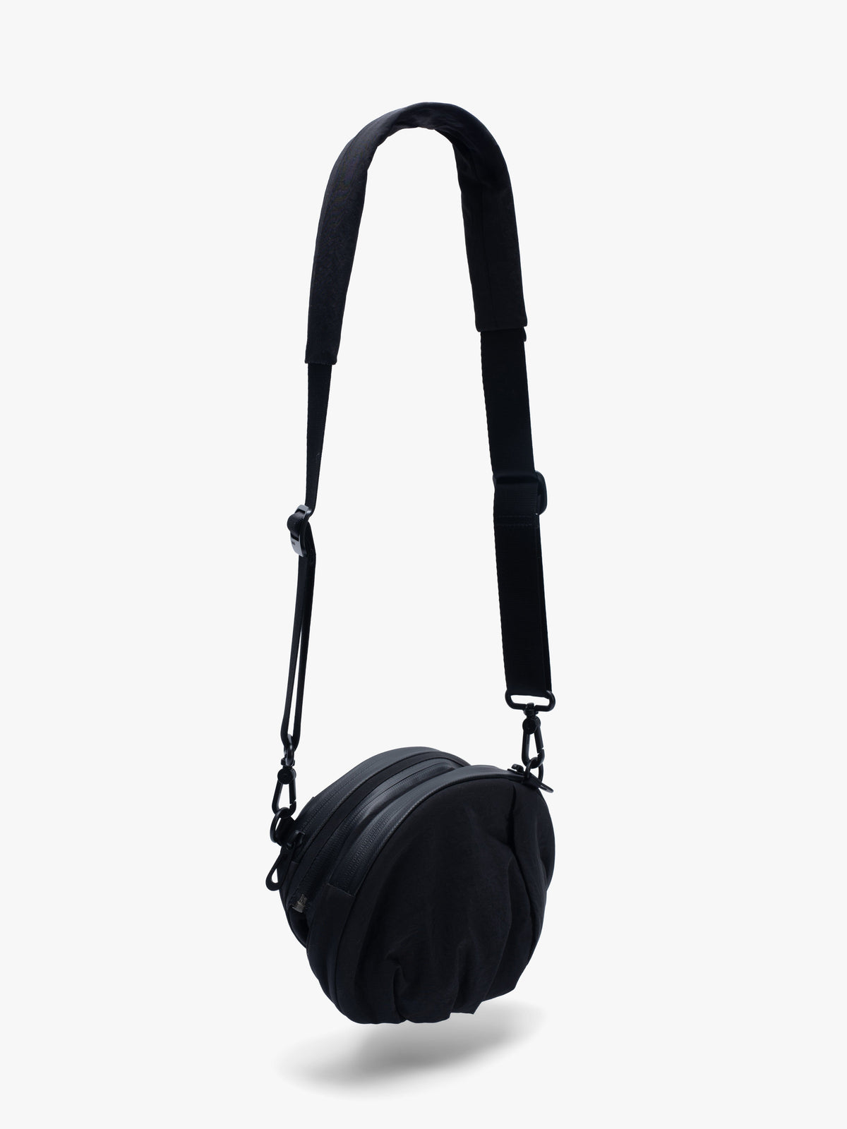 COTE & CIEL - 29261 - Luka Satchel Cross body - Smooth Black