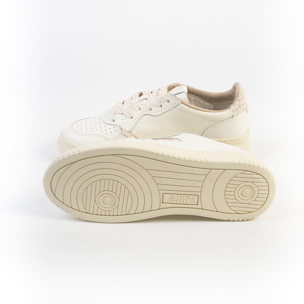 AUTRY AULW MJ01 - LOW WOM LEA/MACRAME - Bianco ecru Scarpe Donna AUTRY - Collezione donna 