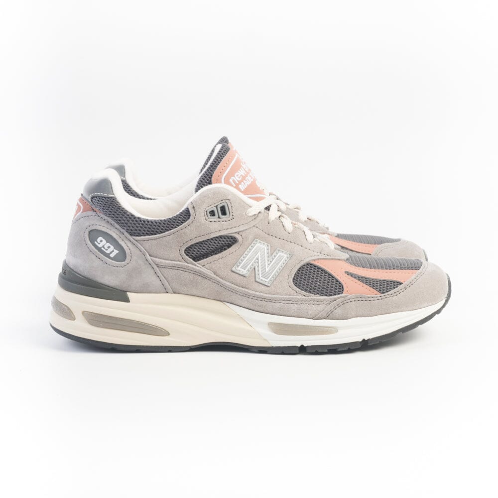 NEW BALANCE - Sneakers - U991GC2 V2 - Grigio Scarpe Uomo NEW BALANCE - Collezione Uomo 