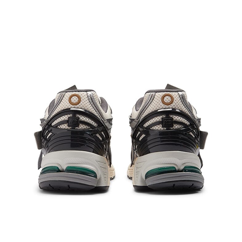 NEW BALANCE -  Sneakers M1906AD - Argento Antracite 
