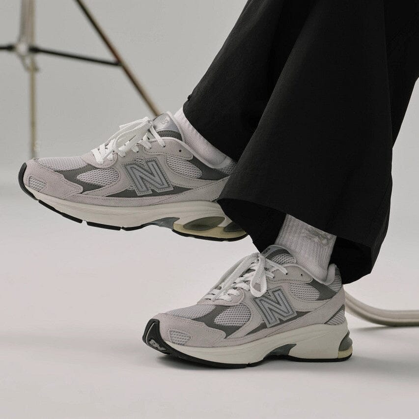 NEW BALANCE - Sneakers U201011N - Grigio Scarpe Donna NEW BALANCE - Collezione Donna 