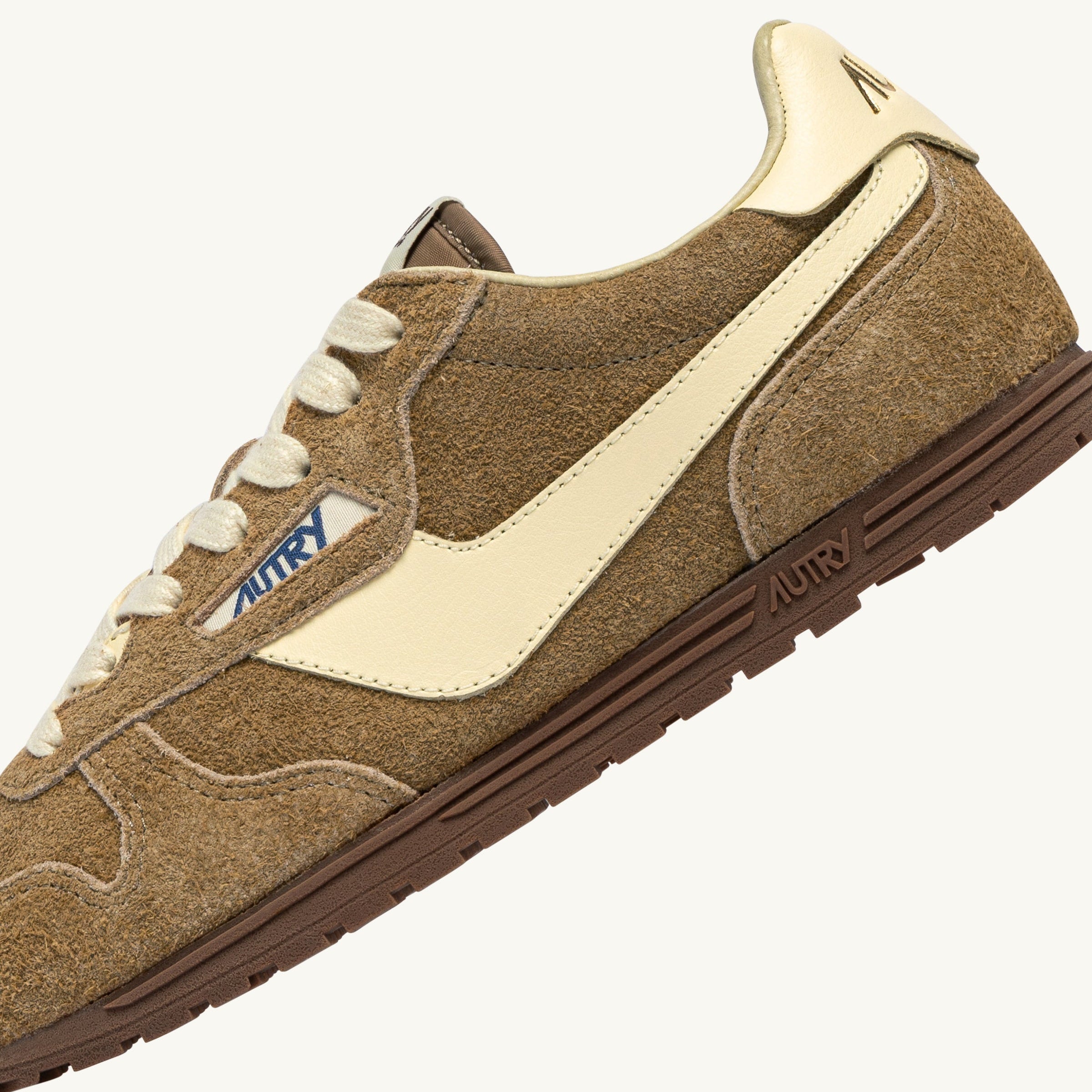 AUTRY -  WINDSPIN  - WSLW-UB40 - Sneakers - Camoscio Biscotto
