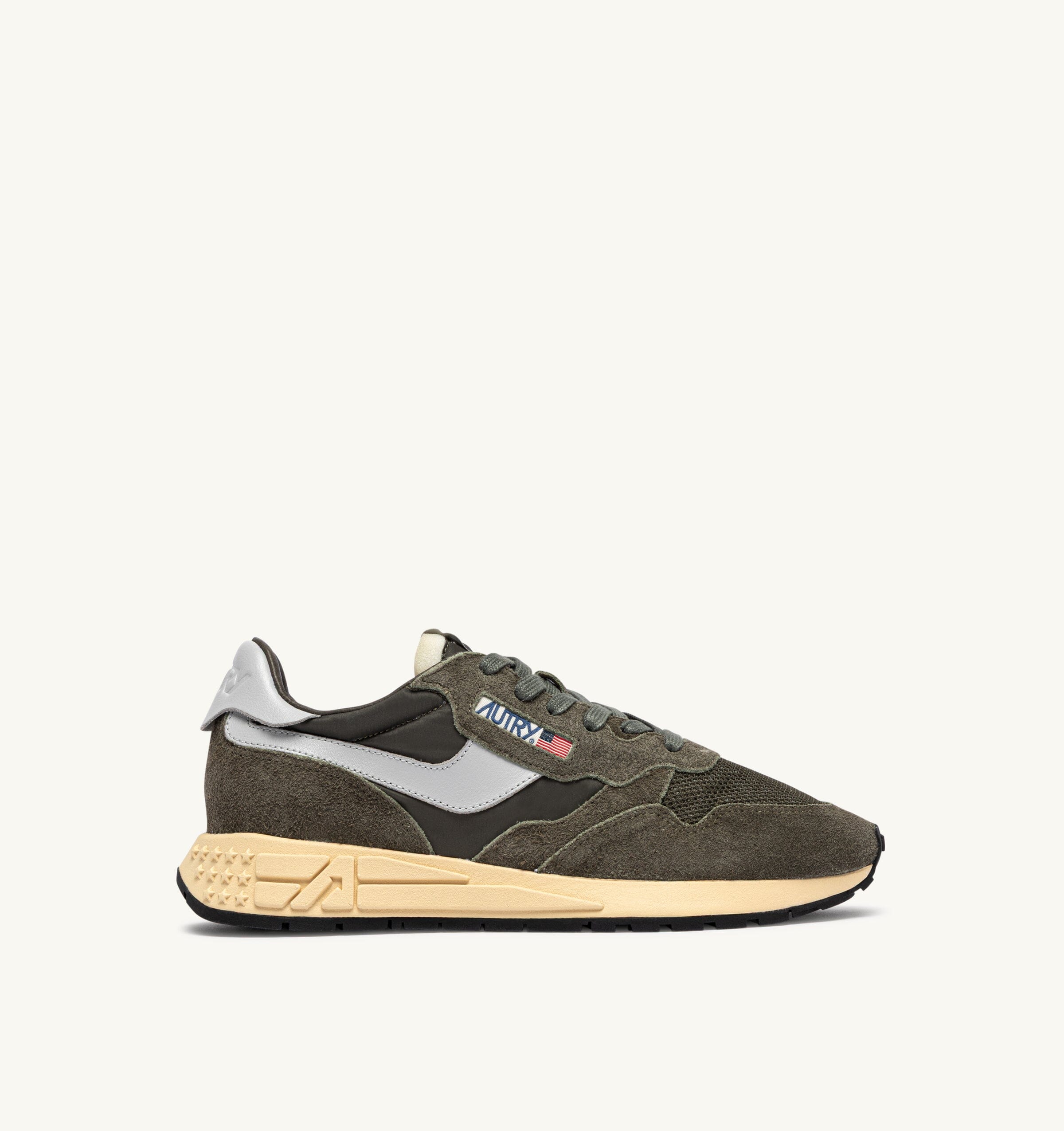 AUTRY - WWLM UT52 - Sneakers REELWIND - Verde Scarpe Uomo AUTRY - Collezione uomo 